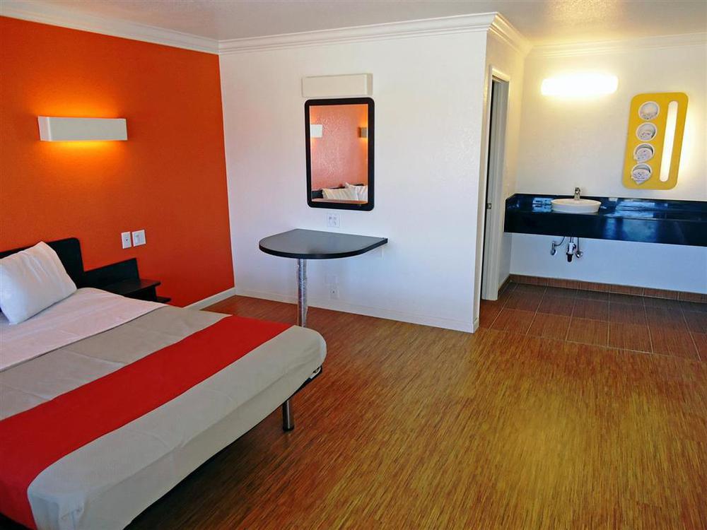 Motel 6 Manteca Oda fotoğraf